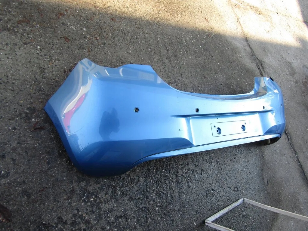 Opel corsa e бампер задня Доставка