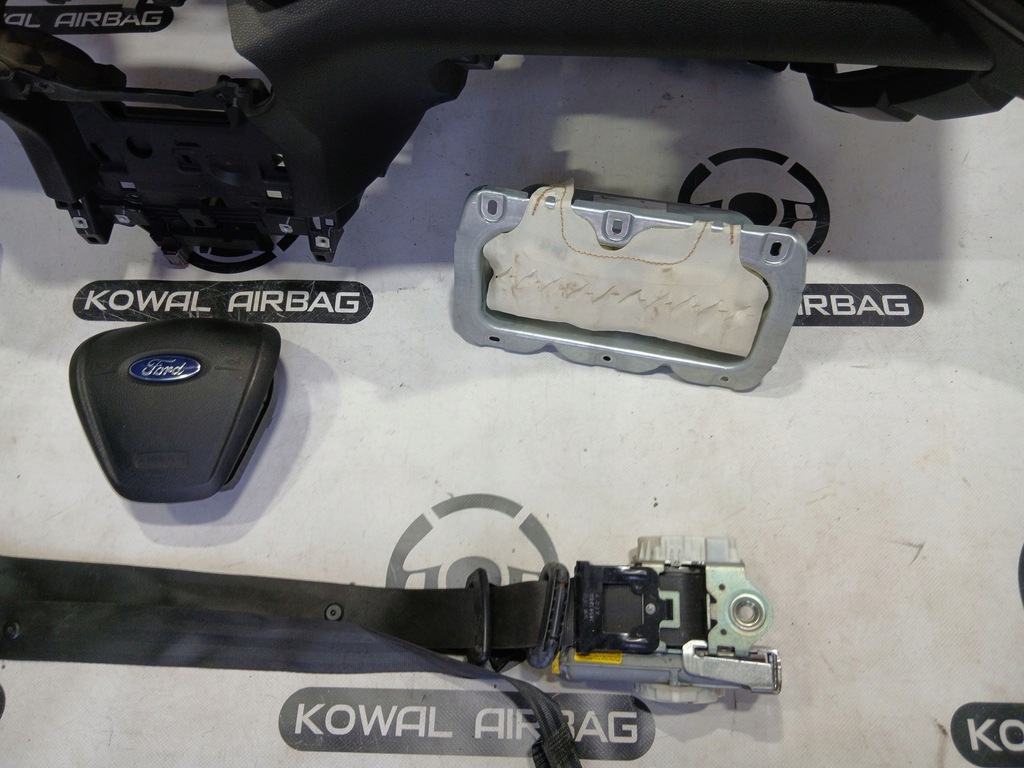 фото №5, Ford ecosport przed lift запуск стоп приборная панель консоль подушка безопасности подушки безопасности ремни