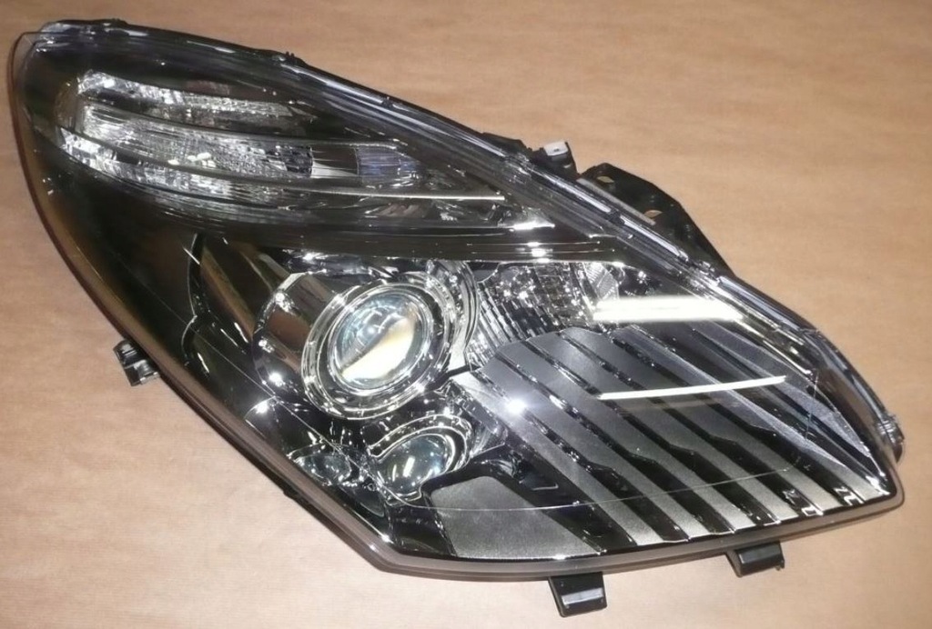 фото №2, Новый фара renault scenic iii правый 260101724r