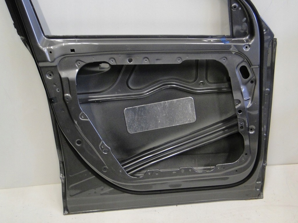 фото №12, Mercedes glb x247 247 дверь передние левая перед