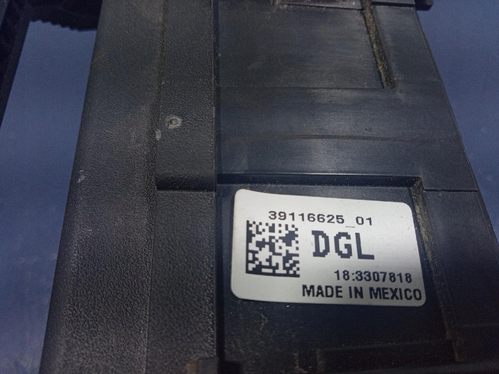 фото №6, Opel insignia b 2.0 cdti 170 km коробка предохранителей bsi 39116625 b20dth