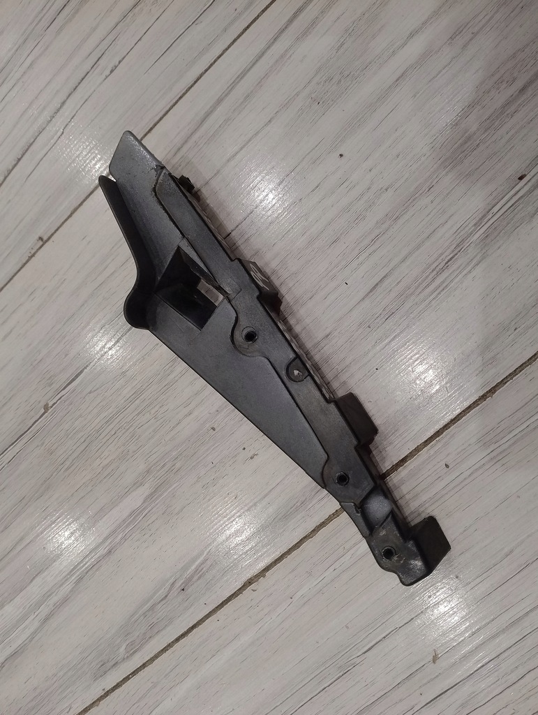 фото №1, Напрямна бампера правий перед mini r50 r53 cooper s 6800800r