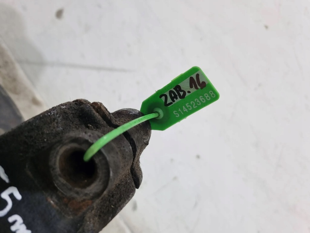 фото №8, Поворотний кулак перед права 3412024 bmw x3 e83