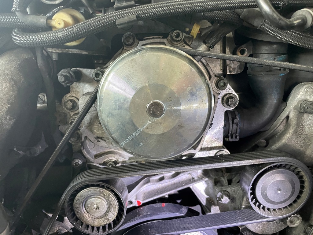 фото №4, Mercedes c klasa w204 lift cdi насос wody