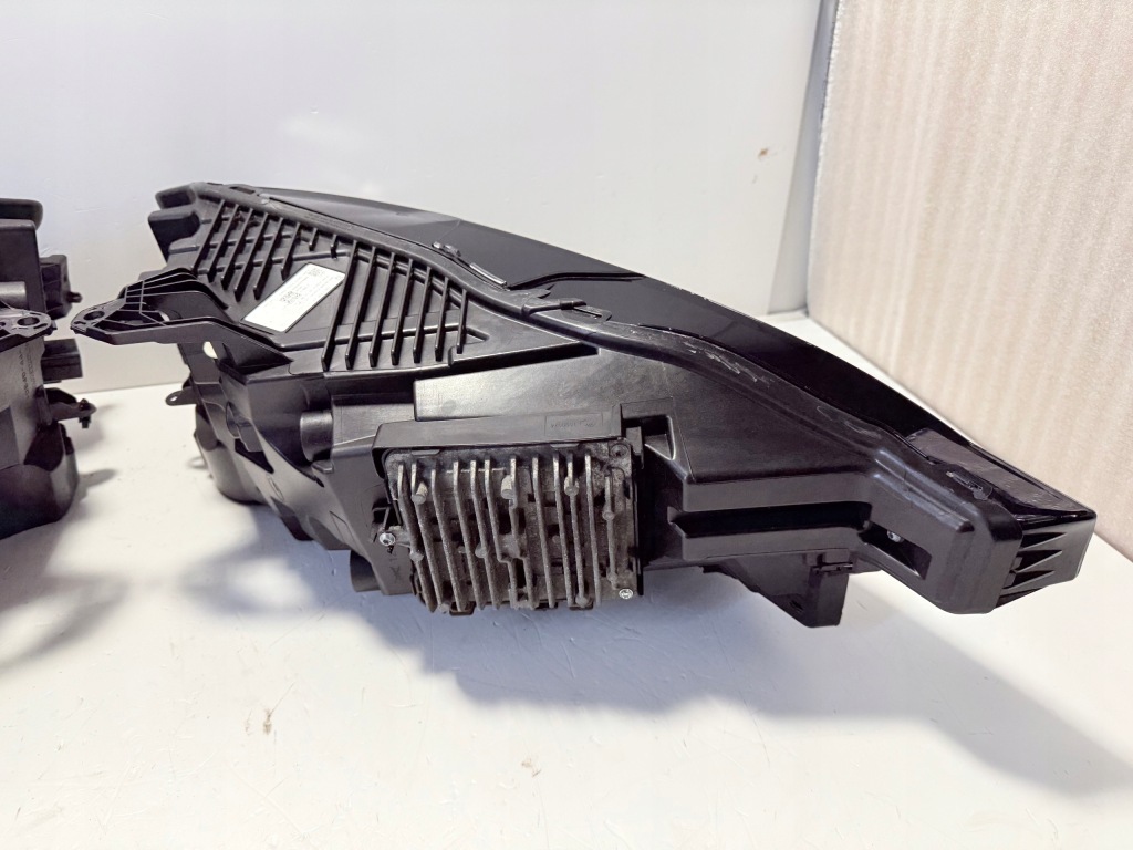 Volvo xc60 2 2 фара фары передние full led комплект 31656561 31656560 с Разборки