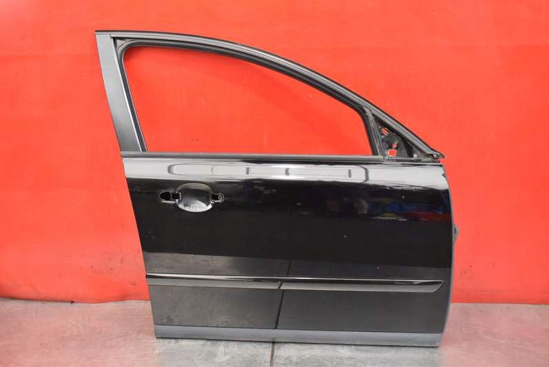 фото №1, Двері праве перед передні чорні volvo v50 03-11