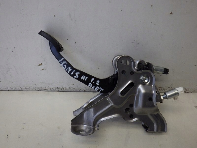 фото №1, Педаль зчеплення suzuki ignis iii 1.2 dualjet