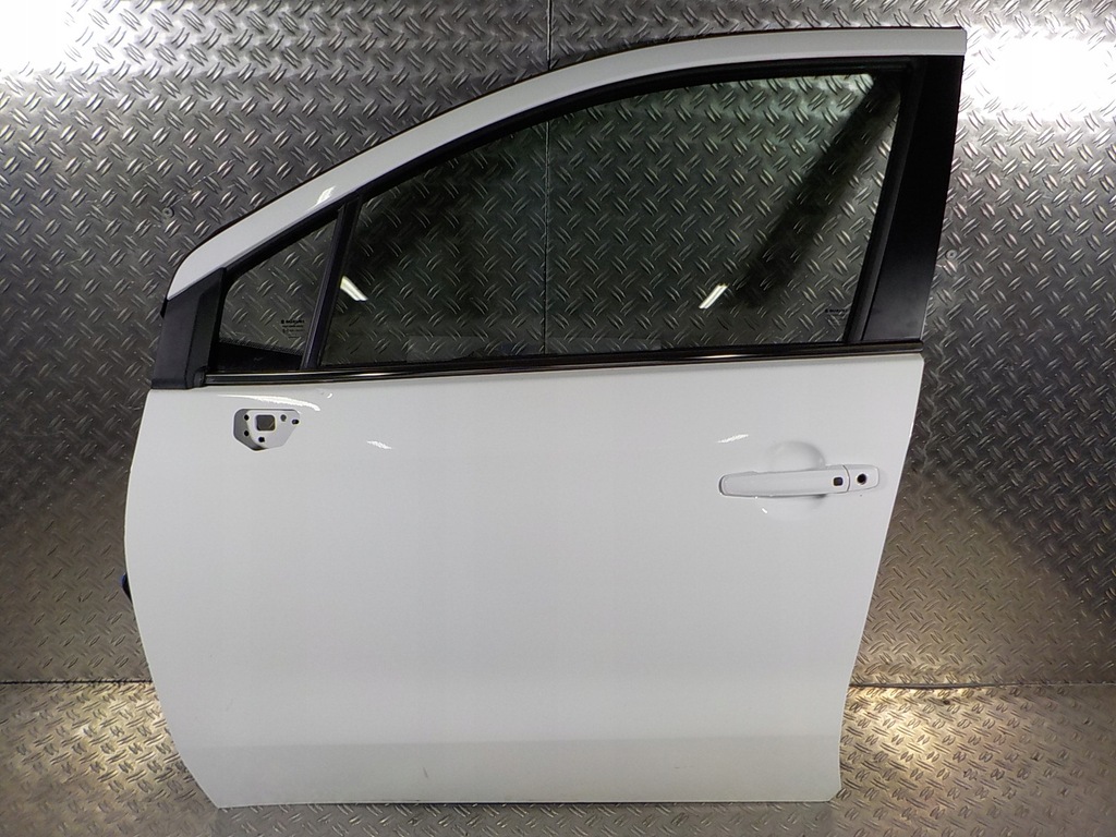 фото №1, Suzuki sx4 s-cross 22- дверь перед передние левая