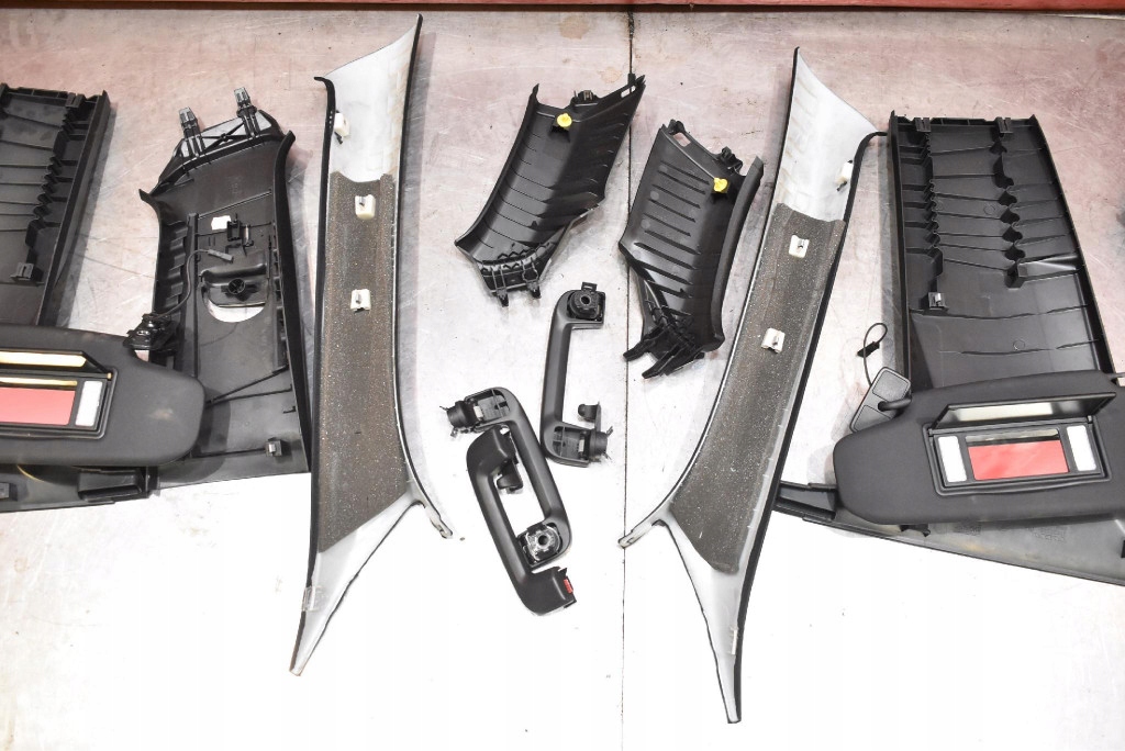 фото №9, Стеля czarna стійки ручки захист volvo s40 2 ii 5d hb lift 16-20