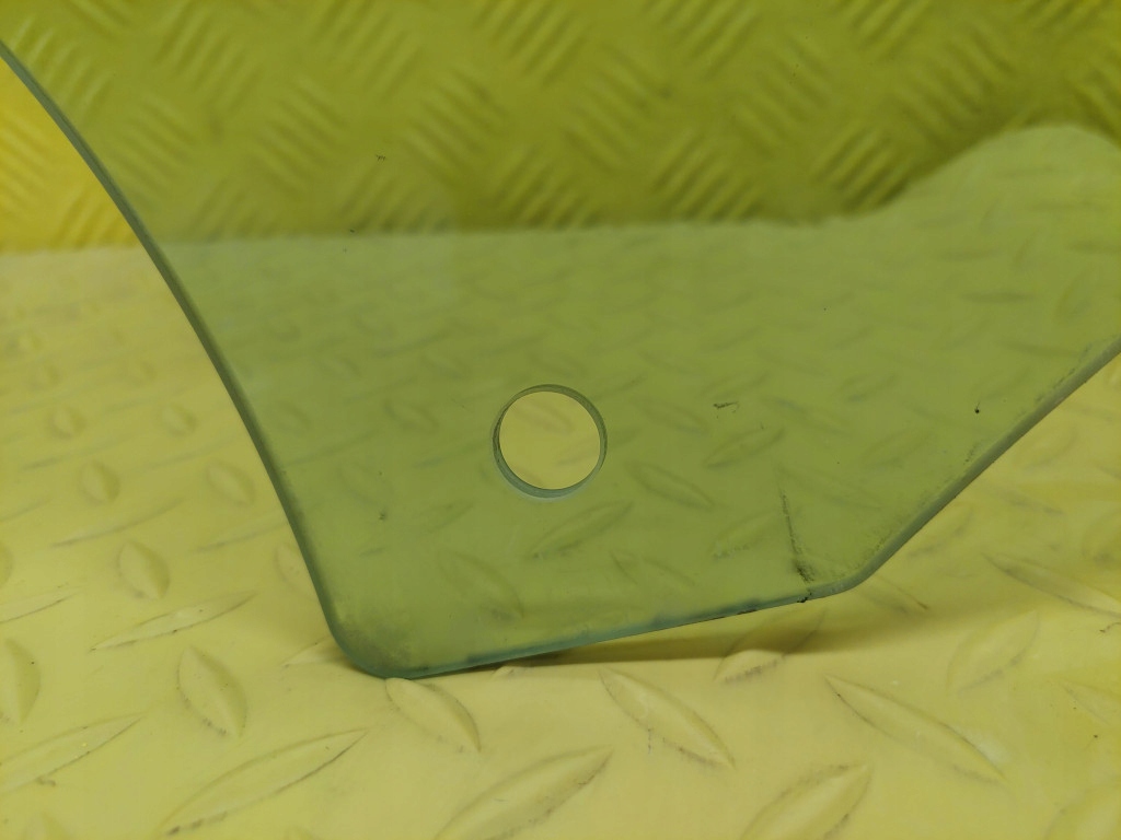 фото №2, Ford mondeo mk4 стекло дверь правый перед