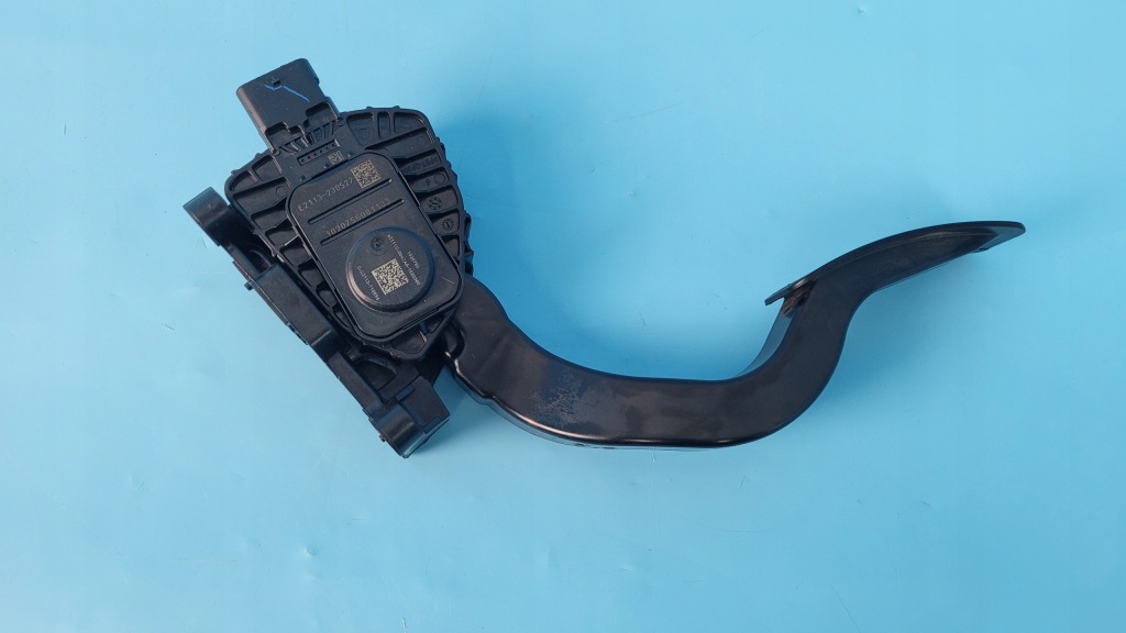 Tesla model 3 21r педаль прискорення газу 1044695-00-a Оригінал