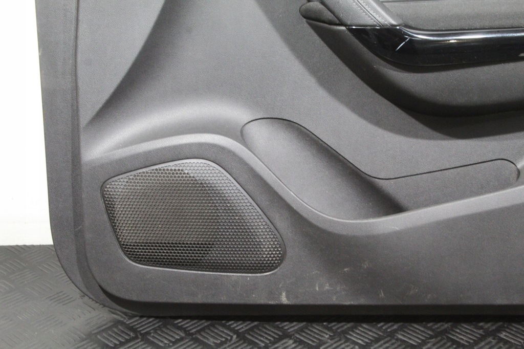 фото №2, Оббивка обшивка двері правий перед renault kadjar lift