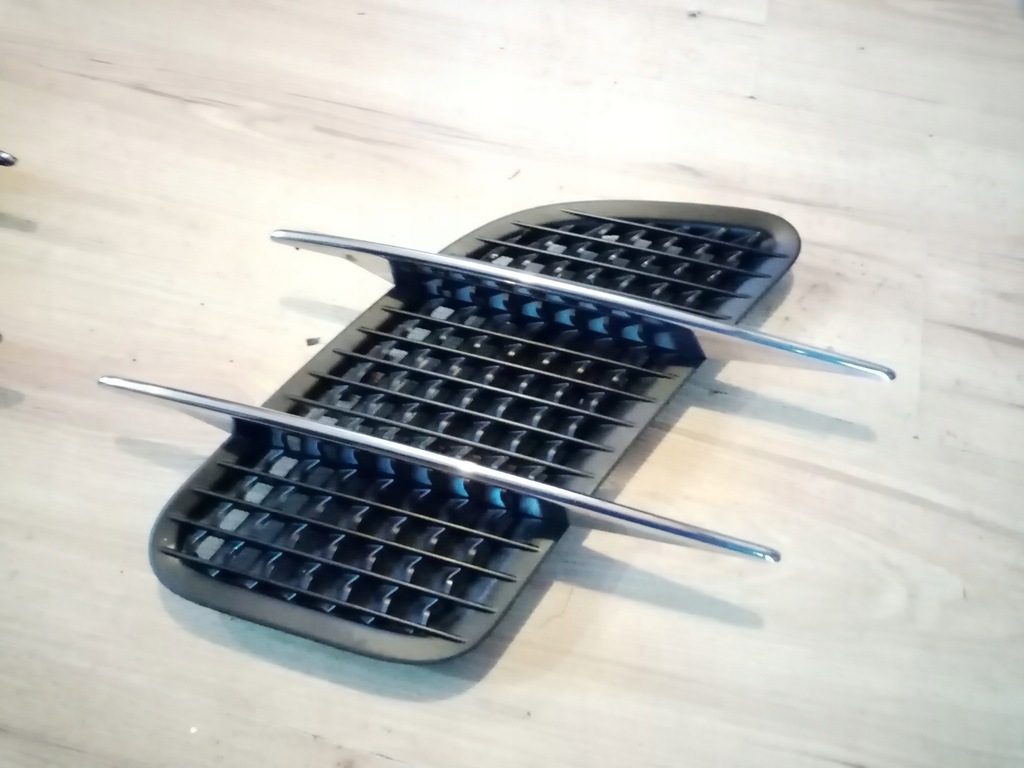 фото №2, Mercedes sl r231 решётка хром pr. l. капот 1206