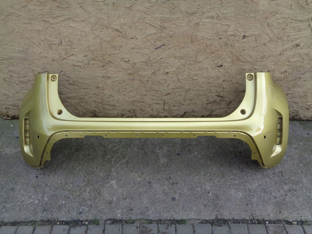 фото №1, Toyota yaris cross 2020- бампер задний