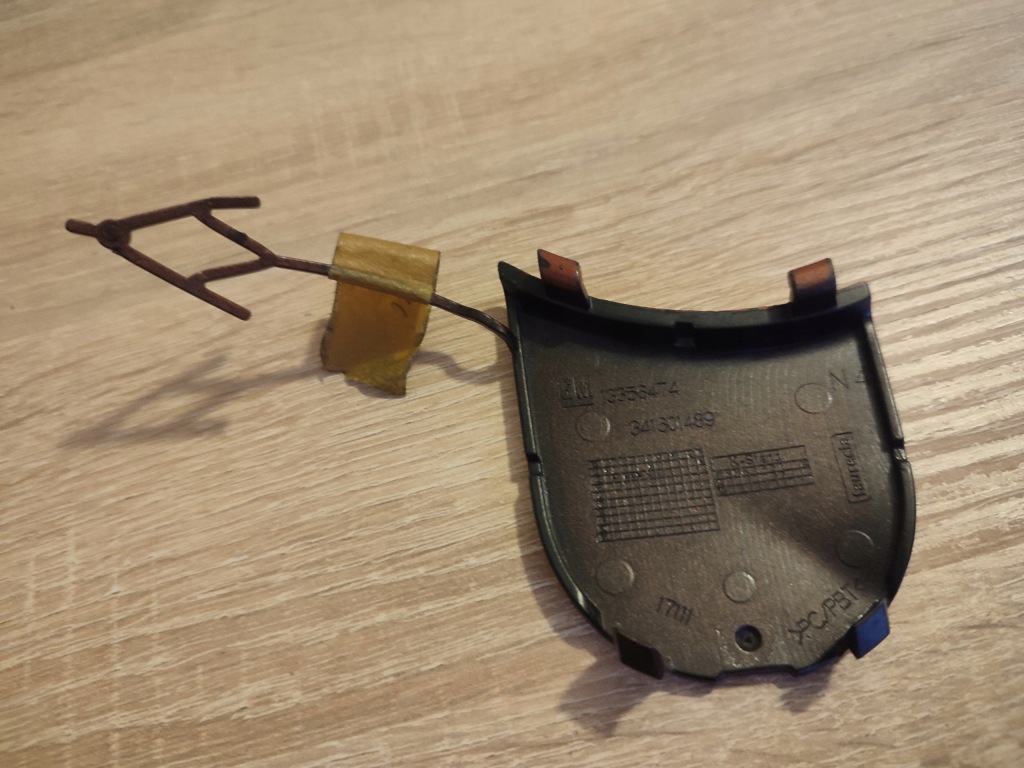 Заглушка фаркоп задня opel adam z40k 13356474 Ціна