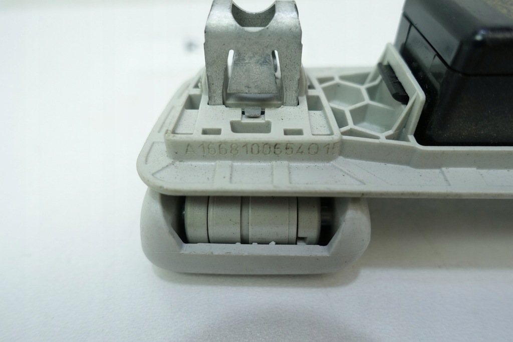 фото №7, Лампа потолочный mercedes c w206 a2069067100