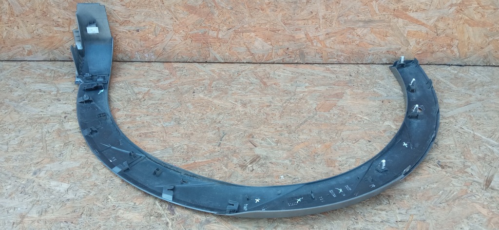 фото №15, Hyundai ioniq 5 v 21- молдинг крыла правый перед pdc 87712-gi100