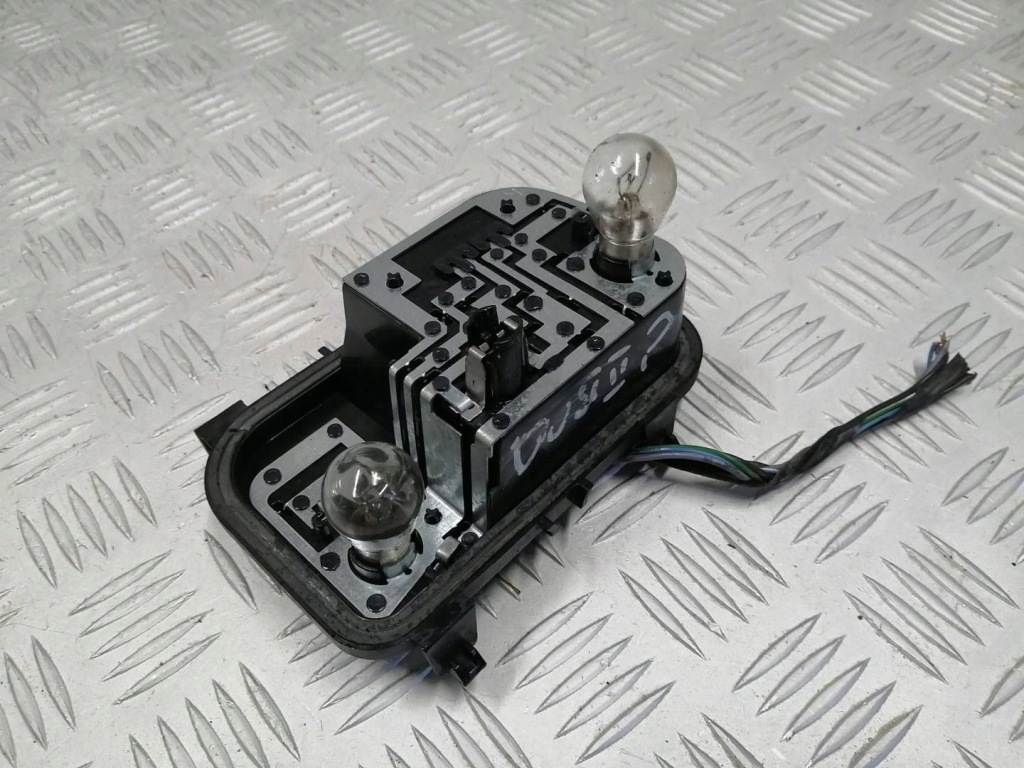 фото №1, Dacia duster ii вкладыш лампы правый задняя задний