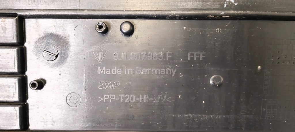 фото №10, Диффузор спойлер накладка бампера задняя porsche taycan 9j1