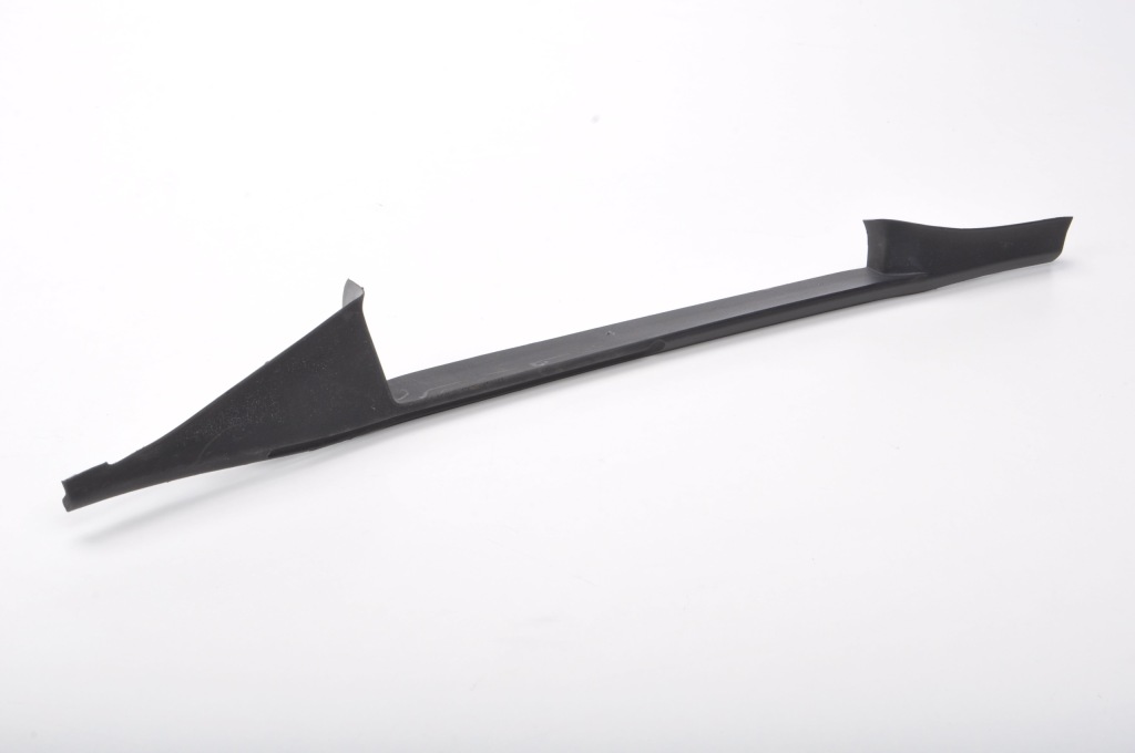 фото №1, Mclaren 650s прокладка двері крила правий задня