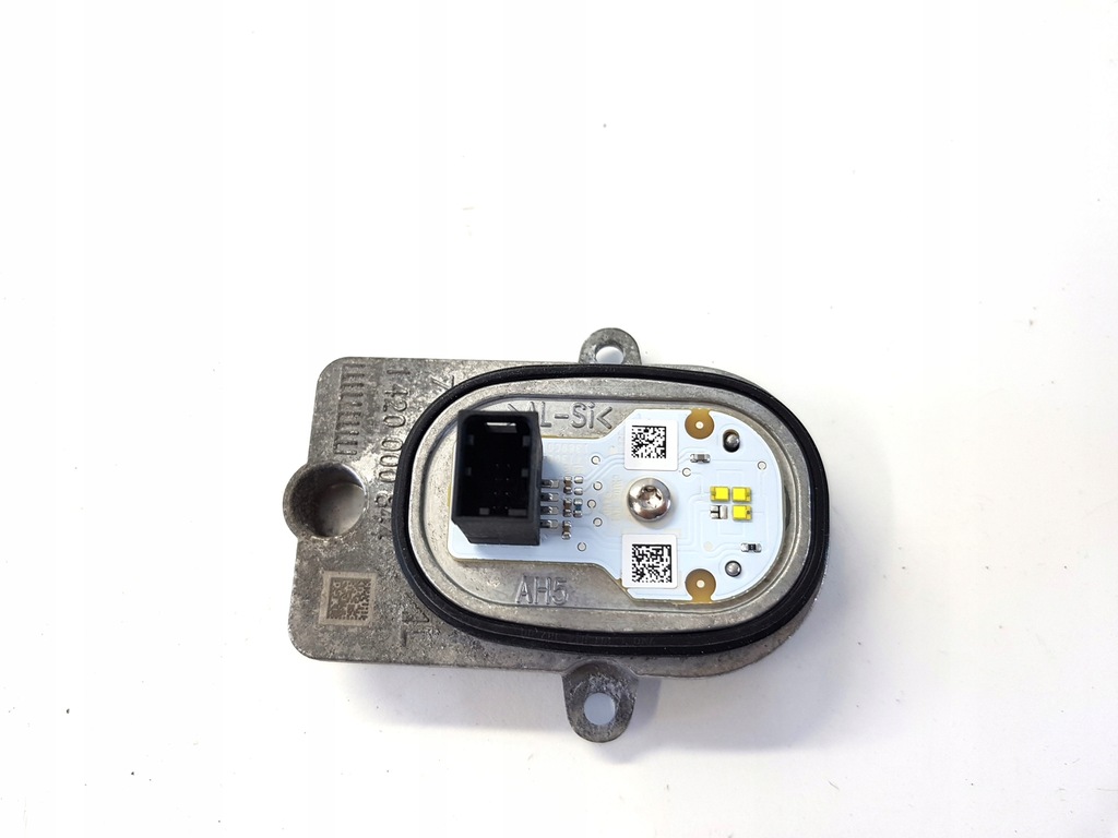 фото №1, Audi vw tiguan ii 5na lift модуль led jeż 20r.