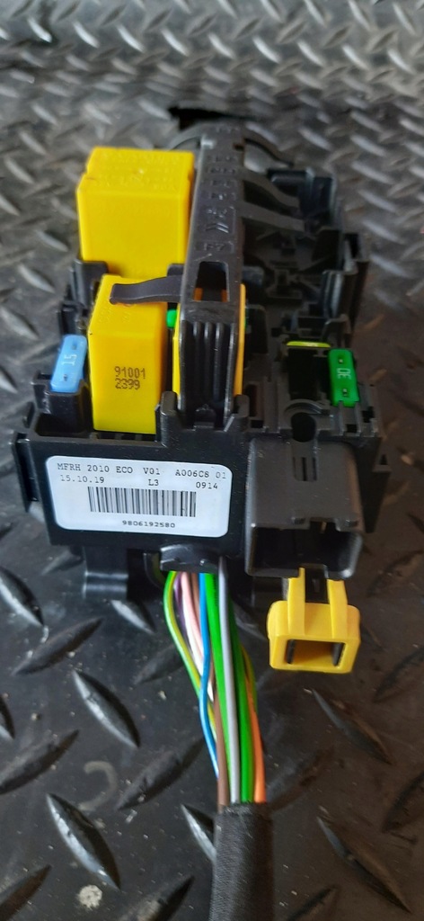 фото №7, Коробка запобіжників peugeot 308 t9 9806192580