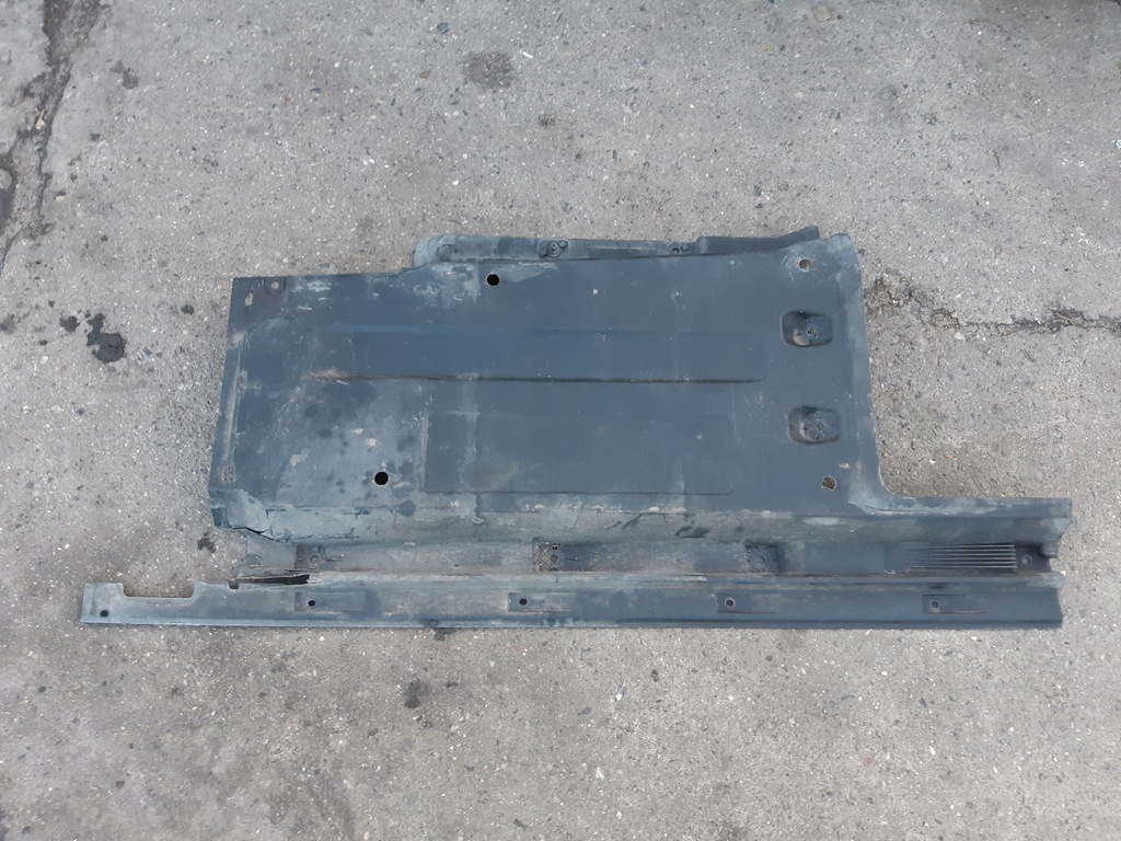 фото №6, Audi q5 8r захист плита підлога підвіска права 8r0825208b