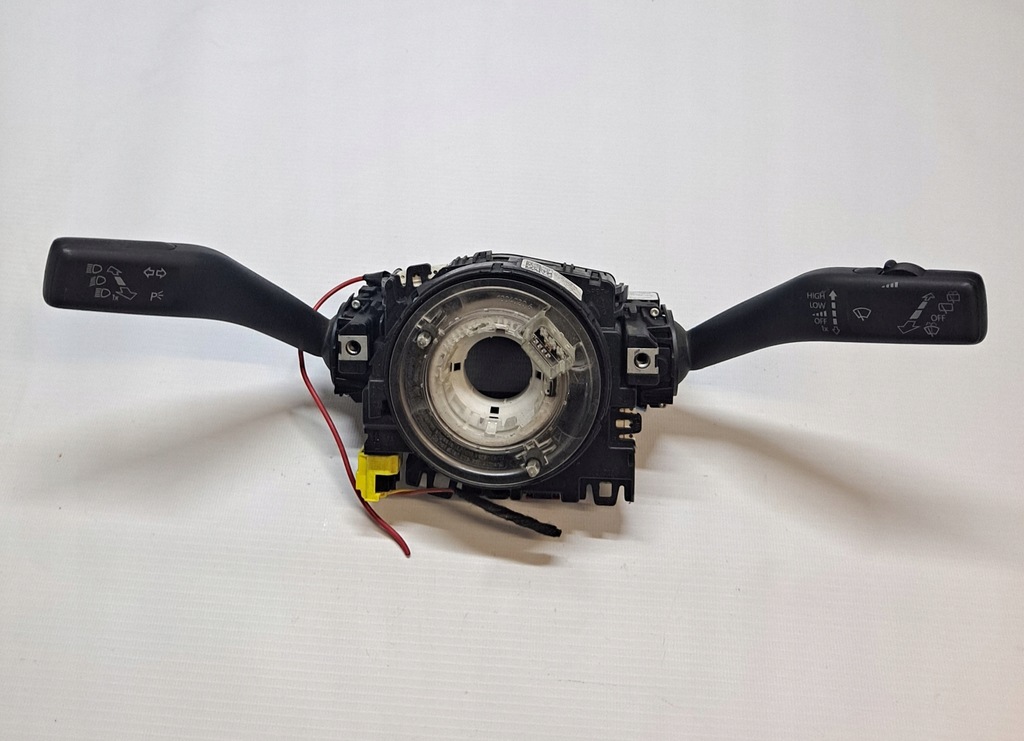 фото №1, Перемикач стрічка 5k0953549a vw scirocco iii