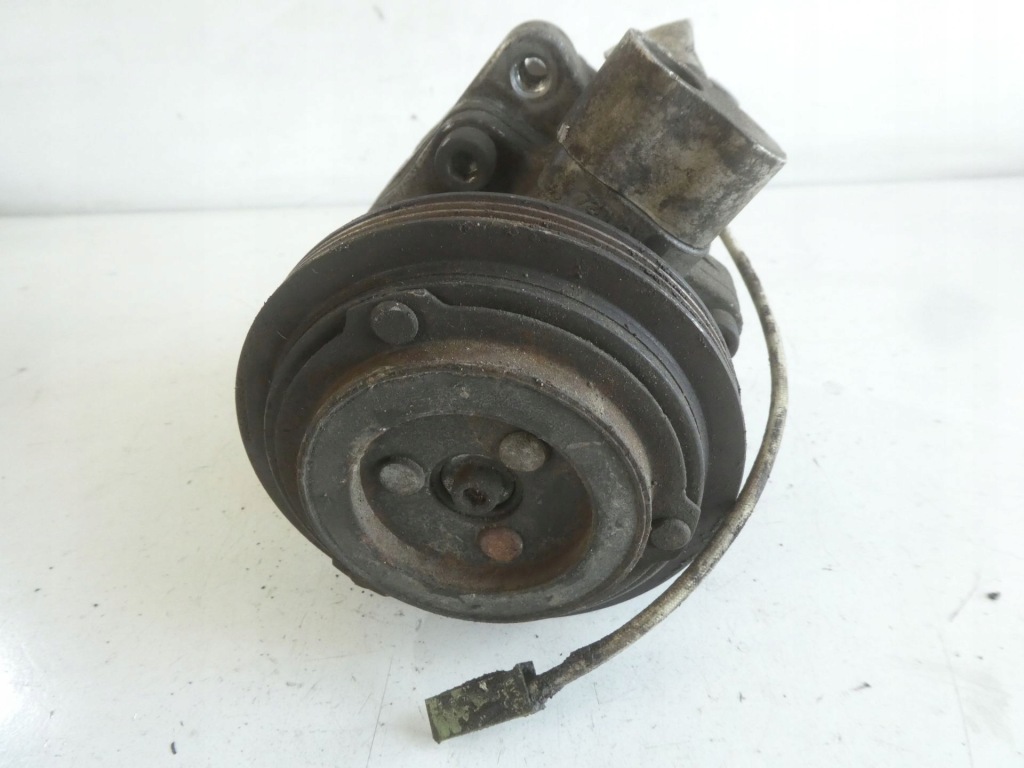 Компрессор кондиционера smart fortwo 0.6 a1602300111 0003191v006 в Украине