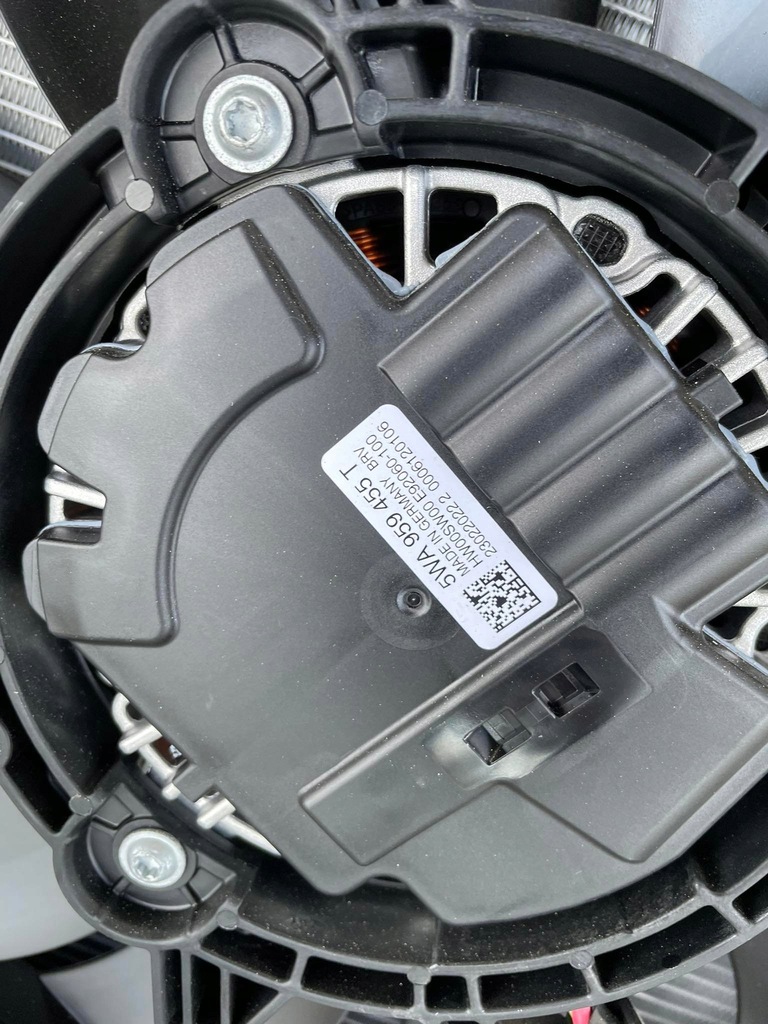 фото №9, Vw t7 pas передний радиатор комплект 5wa121203t