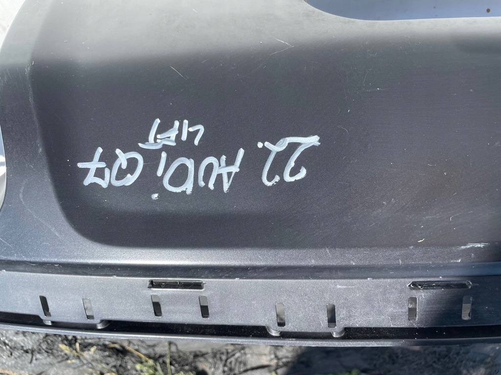 фото №8, Audi q7 4m s-line спойлер накладка бампера дифузор задня 4m0807521