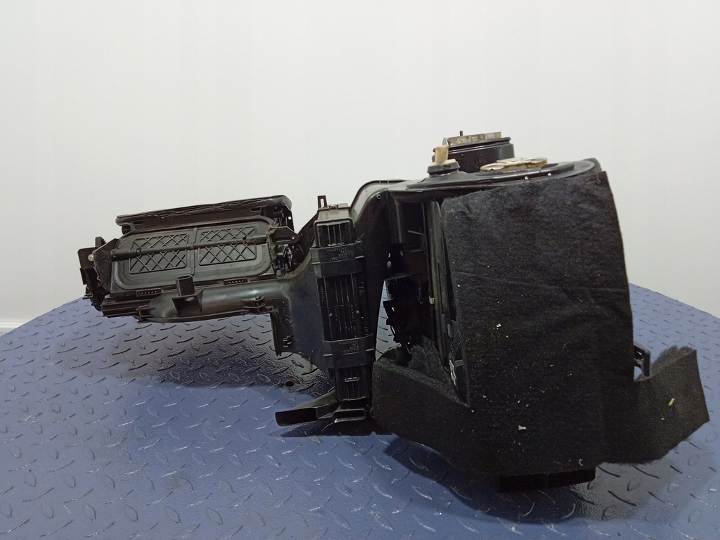 фото №8, Skoda fabia iii 6v 14- отопитель корпус eu 6v1816001b