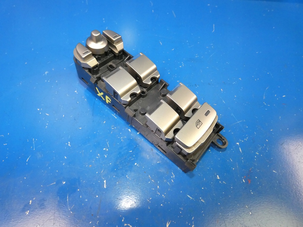 фото №1, Jaguar xf x250 перемикач вікон лівий перед