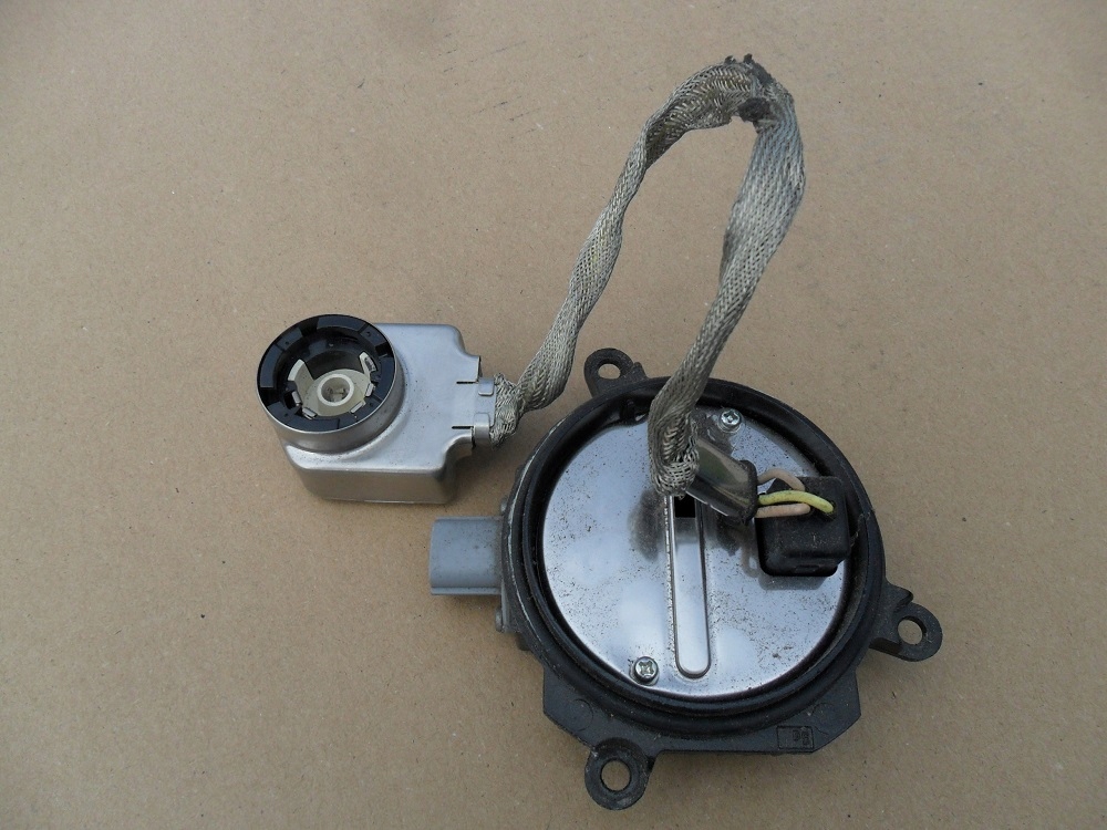 фото №14, Преобразователь ксенон subaru xv easa24010114