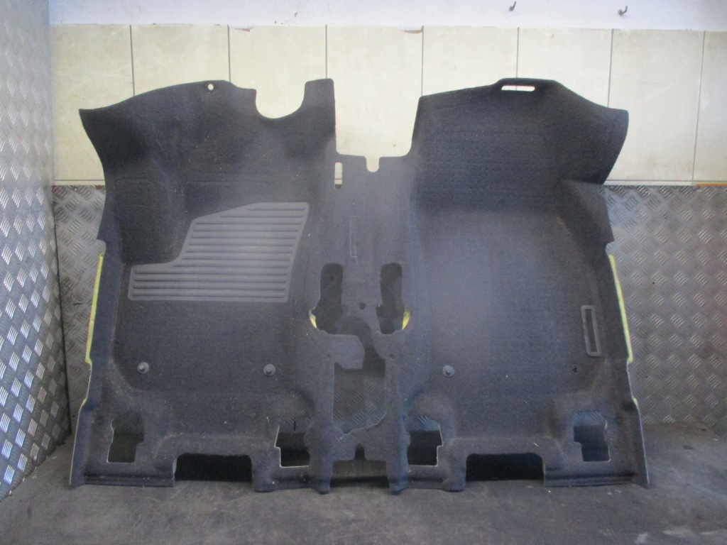 фото №1, Обшивка перед opel zafira b 05-14r