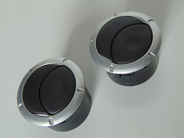 фото №1, Решётка обдув впуск воздуха renault wind