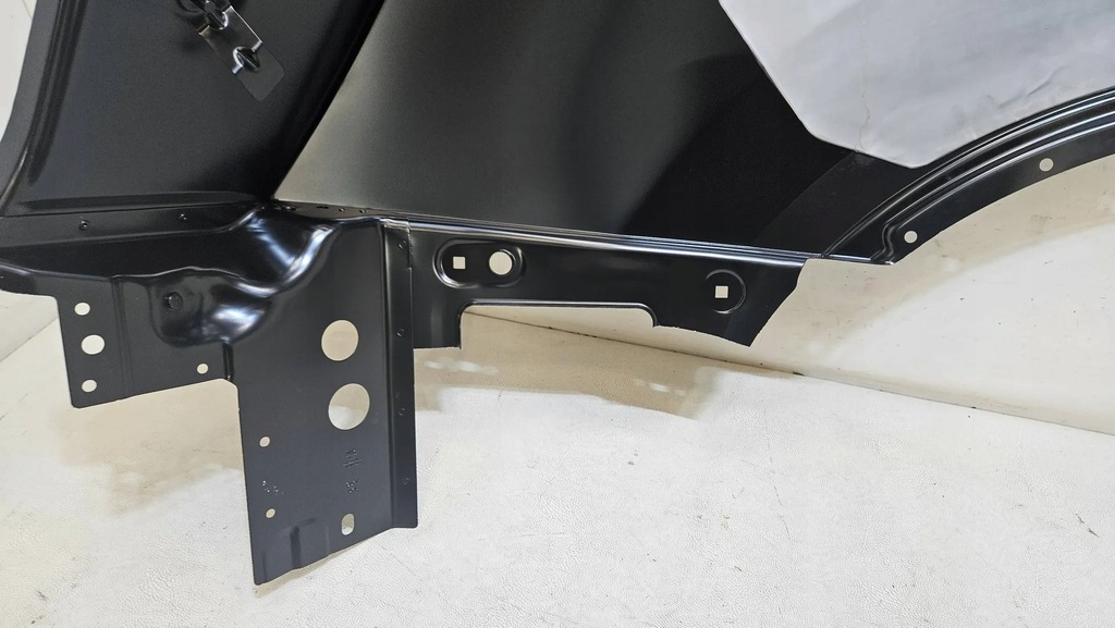 фото №10, Крила лівий задня задній audi q7 sq7 4m0 4m0809837 новий