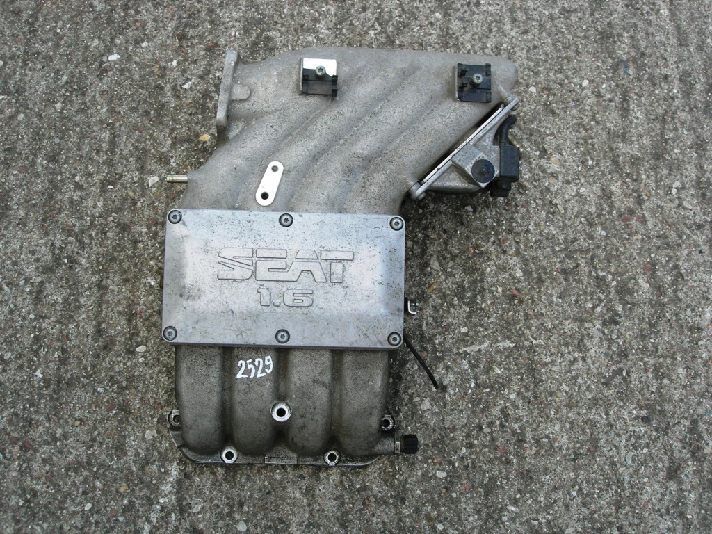 фото №1, Колектор всмоктуючий seat toledo 1,6 037133205a +