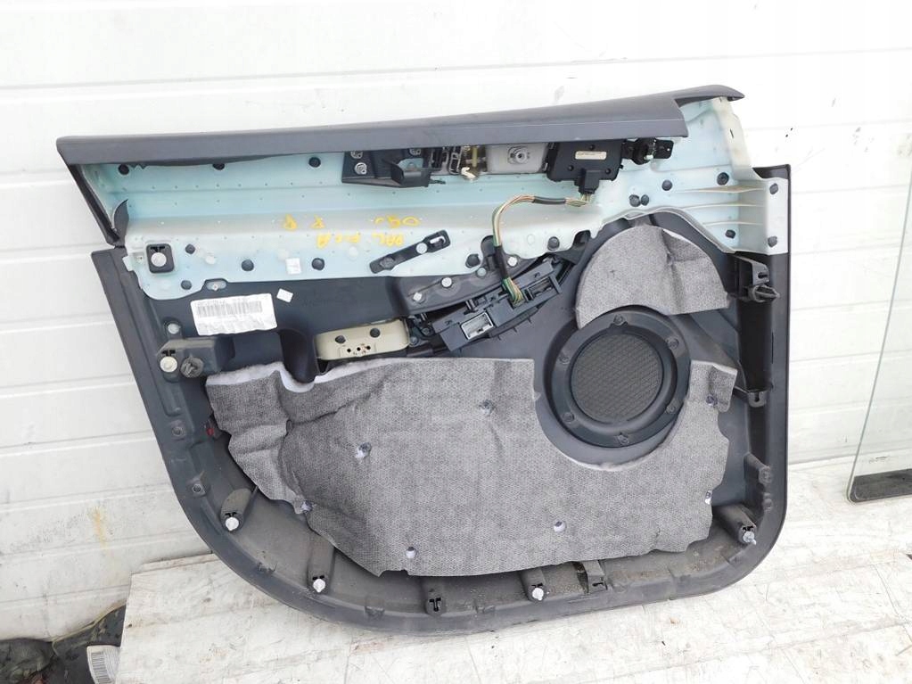 фото №7, Chrysler pacifica 2005r обшивка двері правий перед