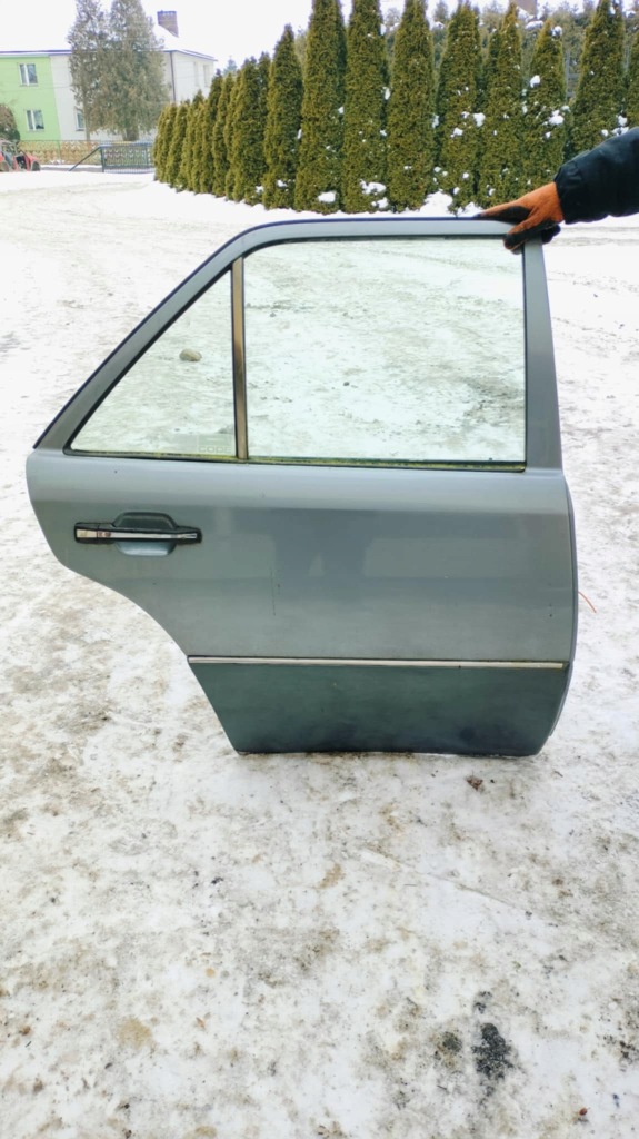 Купити Mercedes w124 1984-1996 двері задній праве повний