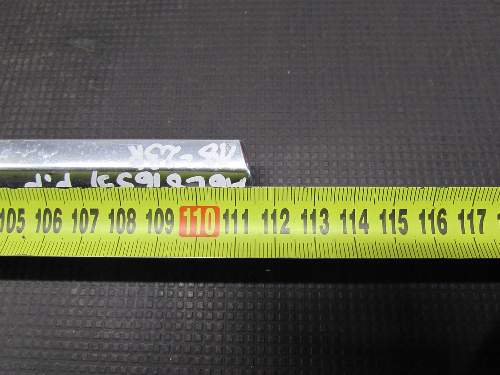 фото №12, Молдинг уплотнитель правый перед audi a6 c8 18-23r sedan