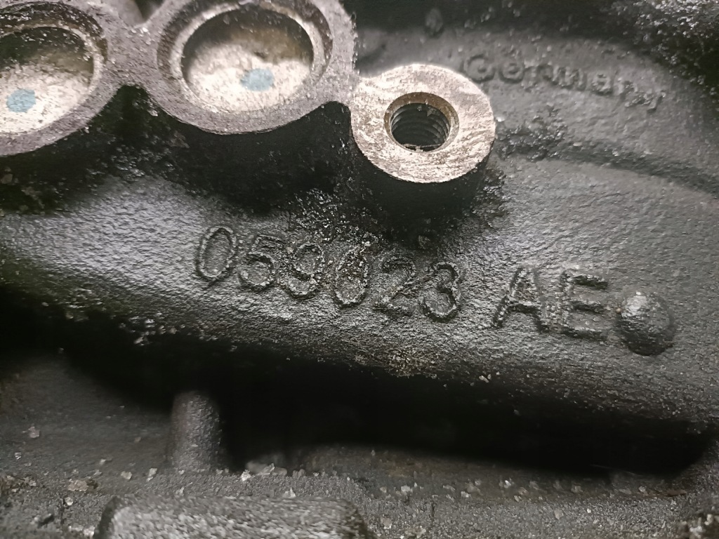 фото №6, Audi 3.0 d блок двигуна 059023ae