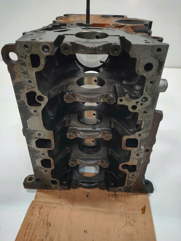 фото №11, Leon 3 iii 5f octavia golf 7 vii a3 8v блок двигателя 1.6 tdi clh crk cxx