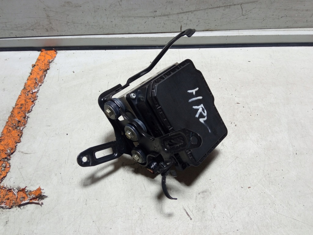 фото №1, Honda hr-v ii насос abs 9k12b-0035