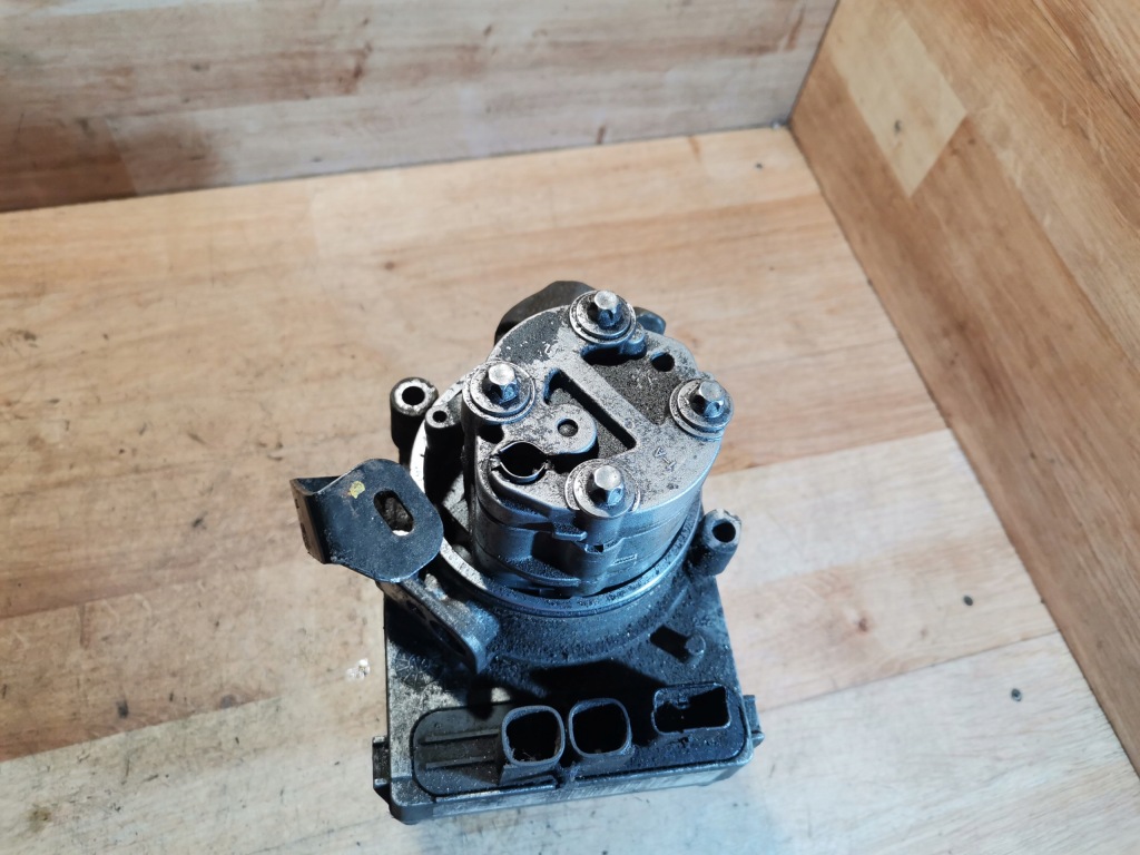 Насос підсилювача керма peugeot 508 9676154280 10-14r Недорого