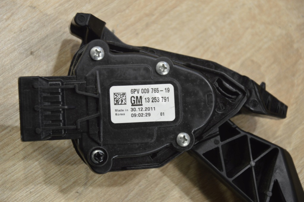фото №3, Педаль газу потенціометр chevrolet orlando 2.0 vcdi