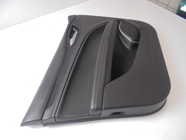 фото №2, Обивка дверь левый перед alfa romeo stelvio