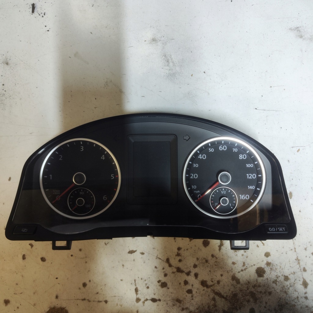 фото №1, Vw tiguan i 2.0 счетчик 5n0920971b