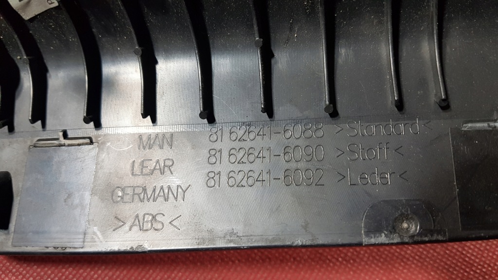 Пластик защита корпус электропроводка кабины man tgl tgm 81254410999 в Украине