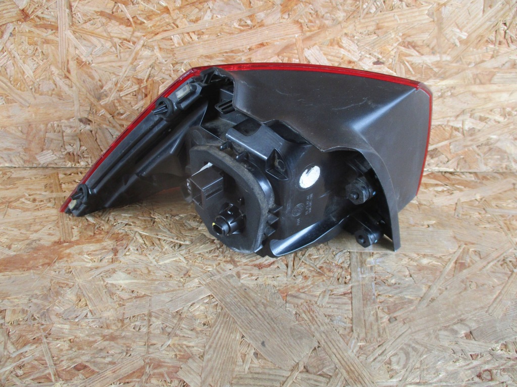 Фара задняя задняя правая vw golf vii hb gti r-line Оригинал